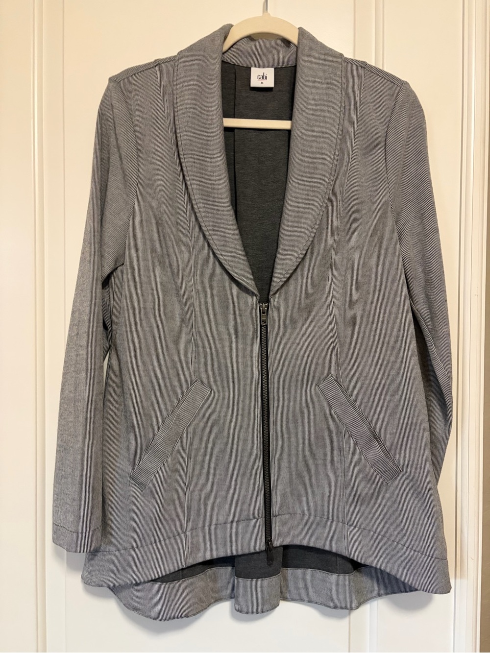 CAbi ‘Drop off Jacket’ Shawl Collar Zip Everyday Blazer Jacket
